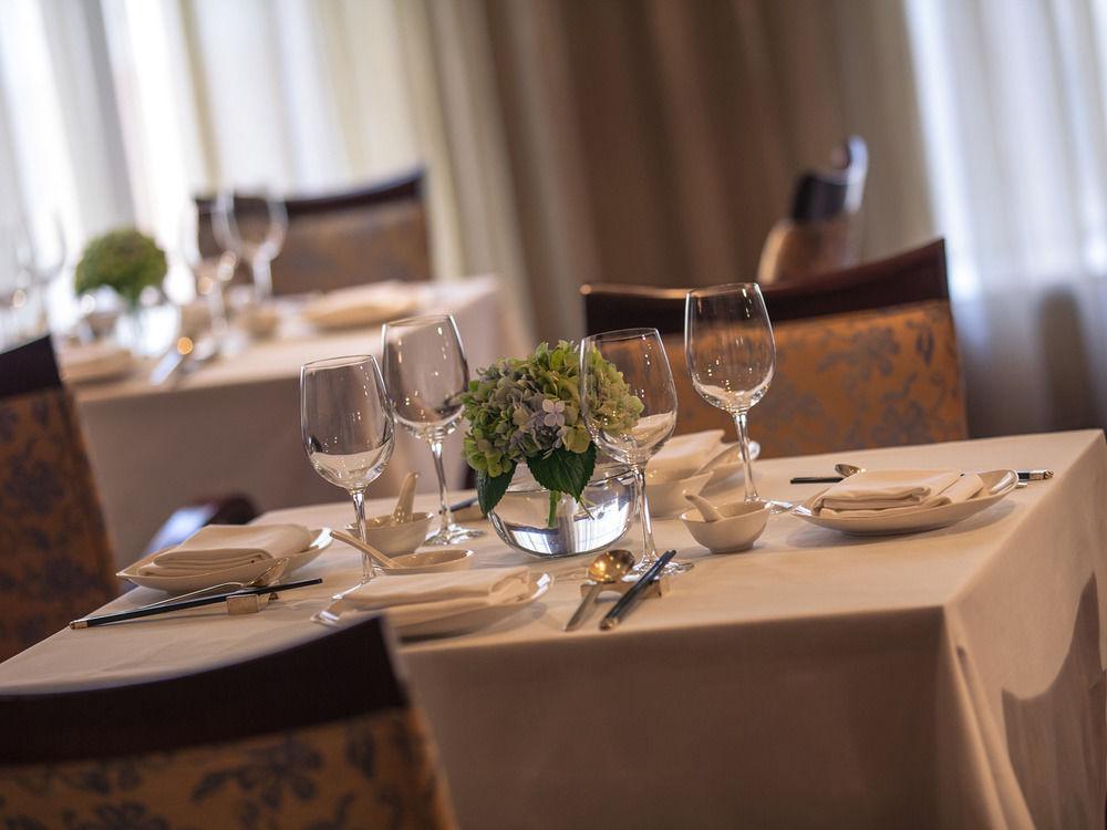 Renaissance Wuhan Hotel מראה חיצוני תמונה