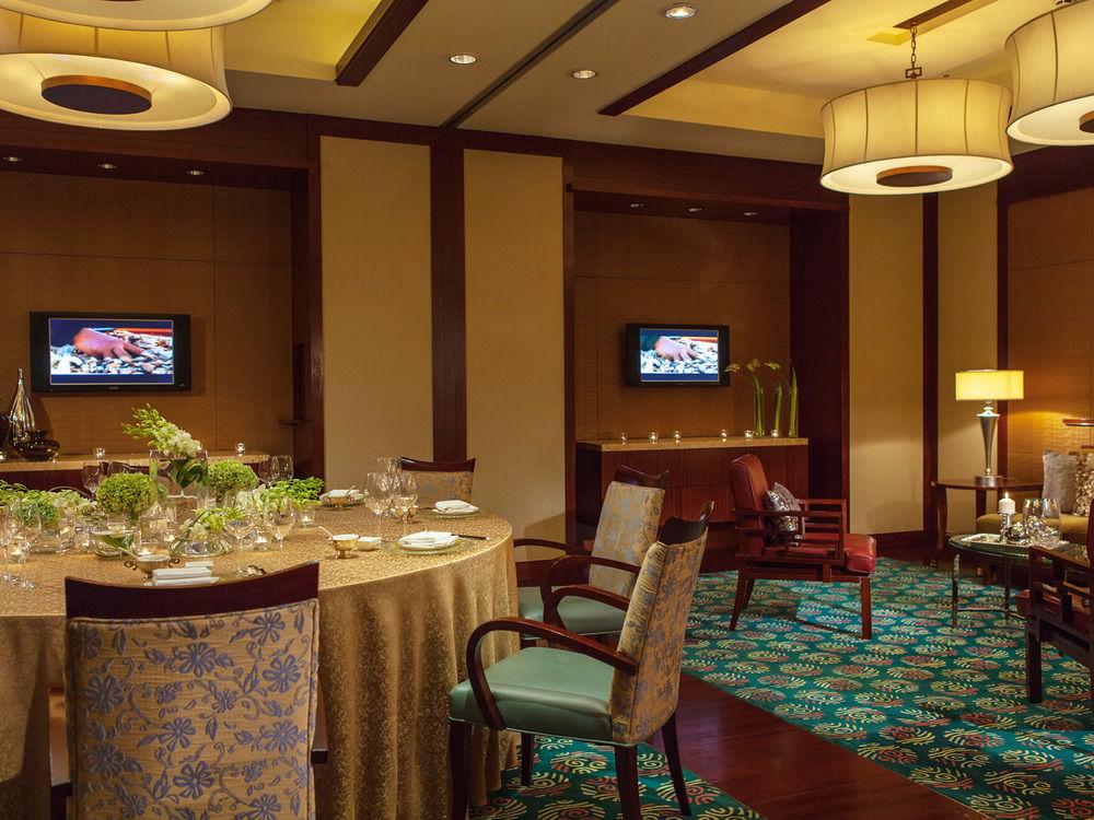Renaissance Wuhan Hotel מראה חיצוני תמונה