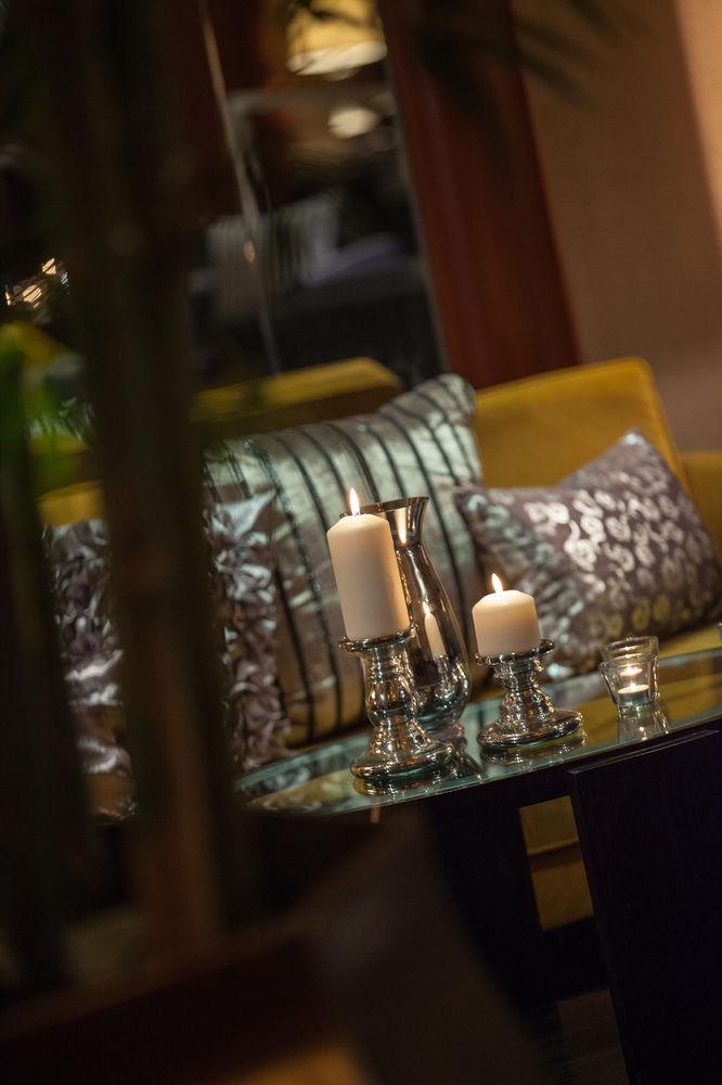 Renaissance Wuhan Hotel מראה חיצוני תמונה