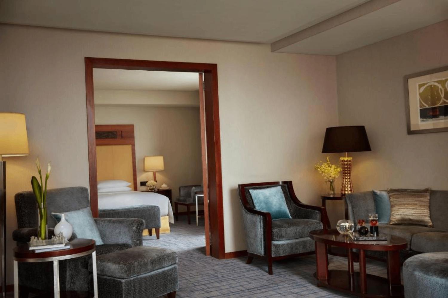 Renaissance Wuhan Hotel מראה חיצוני תמונה
