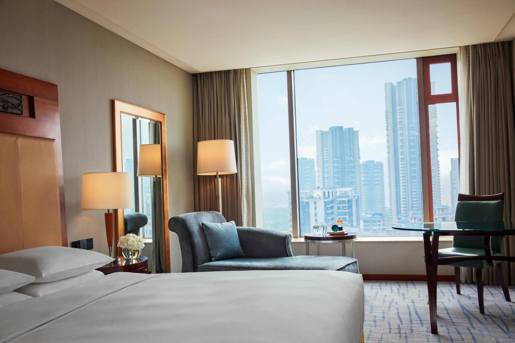 Renaissance Wuhan Hotel מראה חיצוני תמונה