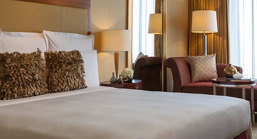 Renaissance Wuhan Hotel מראה חיצוני תמונה